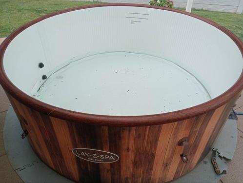 Bestway Lay-Z-Spa Helsinki, Tuin en Terras, Zwembad-toebehoren, Gebruikt, Ophalen
