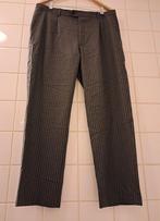 Pantalon à fines rayures, 'Yves Saint Laurent', taille 44, Vêtements | Femmes, Culottes & Pantalons, Enlèvement ou Envoi