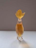 Lalique Nylang miniature, Verzamelen, Ophalen of Verzenden, Zo goed als nieuw, Miniatuur, Gevuld