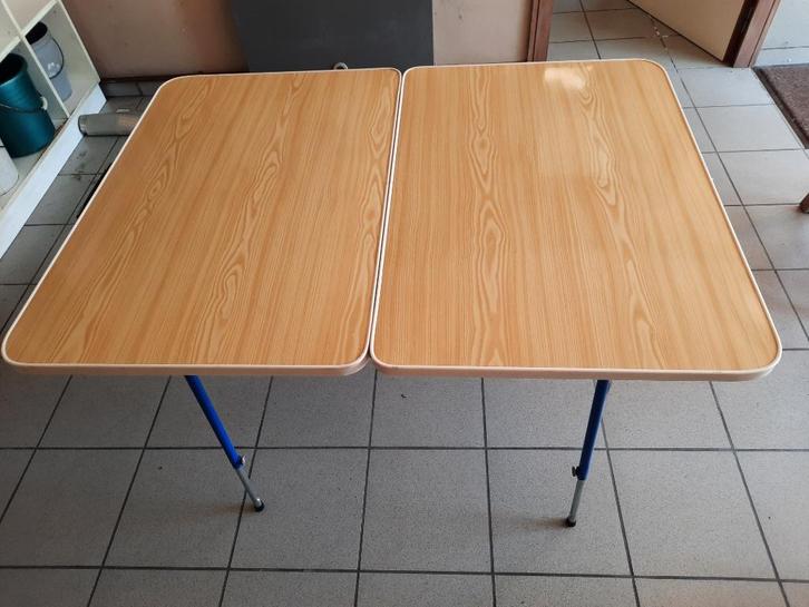 Vintage opvouwbare picknicktafel, Tuin en Terras, Picknicktafels, Zo goed als nieuw, Rechthoekig, Aluminium, Ophalen
