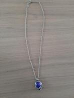 Collier de perles bleues, Utilisé, Enlèvement ou Envoi