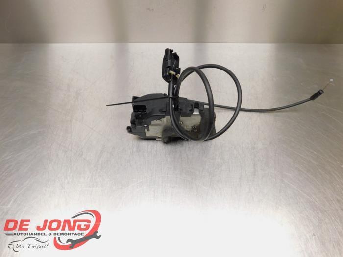 Deurslot Mechaniek 2Deurs rechts van een Renault Clio, Auto-onderdelen, Carrosserie, Renault, Gebruikt, 3 maanden garantie, Ophalen of Verzenden