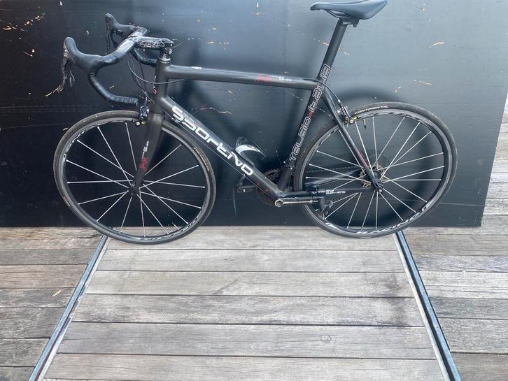 Full Carbon Racefiets – Campagnolo Chorus – maat 58, Fietsen en Brommers, Fietsen | Racefietsen, Carbon, Ophalen