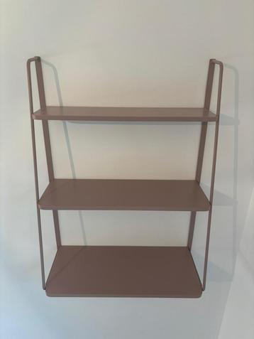 Roze metalen wandrek met drie legplanken, Enlèvement, Comme neuf