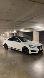 Mercedes CLA200 Edition 1, Auto's, Automaat, CLA, Zwart, Wit