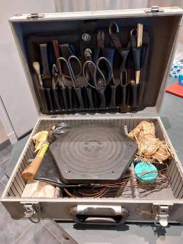 Bonsai set  beschikbaar voor biedingen