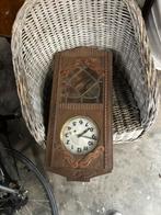 Antiek klok, Enlèvement