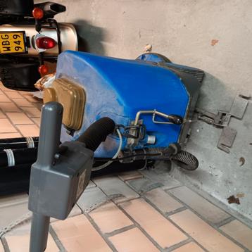 Industrieel poetsmachine beschikbaar voor biedingen