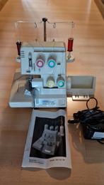 Overlockmachine., Hobby en Vrije tijd, Naaimachines en Toebehoren, Ophalen