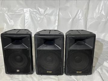 Speakers beschikbaar voor biedingen