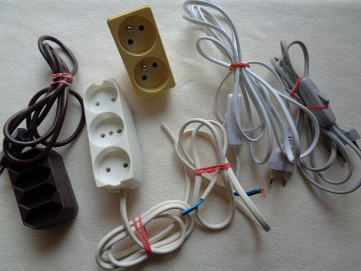 Rallonge électrique et divers, Bricolage & Construction, Bricolage & Rénovation Autre, Utilisé, Envoi