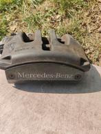 Mercedes v250, w447 2016 remklauw links vooraan., Auto-onderdelen, Ophalen of Verzenden, Gebruikt, Mercedes-Benz