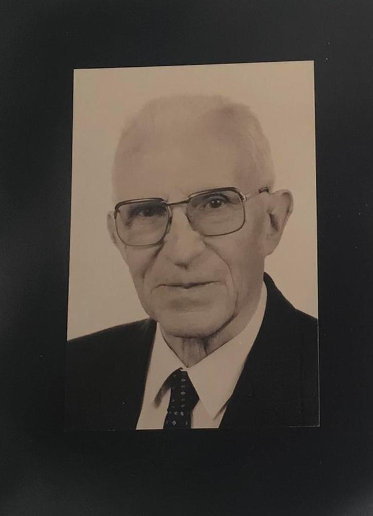 Ludovic Moyersoen Aalst 01/08/1904 - 29/08/1992, Verzamelen, Bidprentjes en Rouwkaarten, Bidprentje, Ophalen of Verzenden