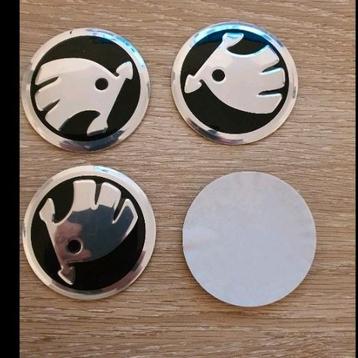Skoda stickers voor de wieldoppen dia 56 mm beschikbaar voor biedingen