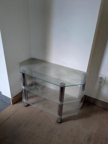 Bijzet tafel, nachtkastje, salontafel beschikbaar voor biedingen