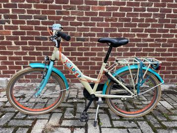 Meisjesfiets Loekie beschikbaar voor biedingen