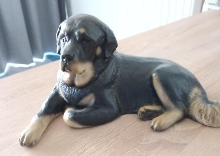 Tibetaanse Mastiff beeld van Milan Sorm Art-shop, Verzamelen, Beelden en Beeldjes, Ophalen of Verzenden