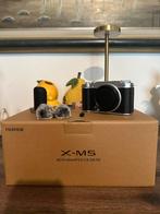 Fujifilm x-m5 + poignée smallrig - garantie -> octobre 2026, Ophalen of Verzenden