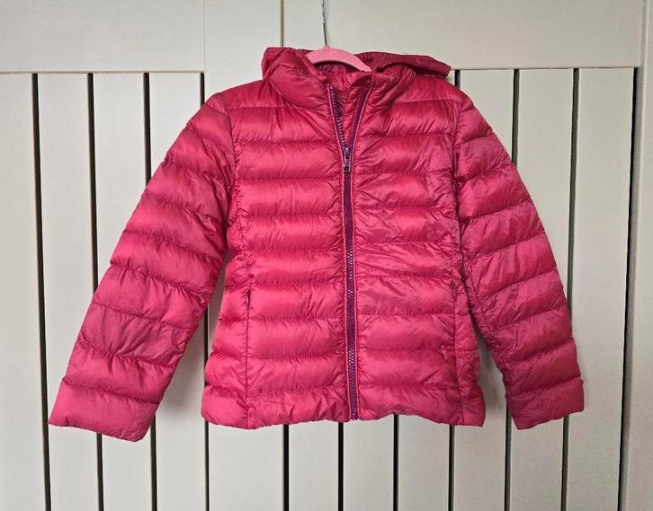 Doudoune rose Moncler - taille 116, Enfants & Bébés, Vêtements enfant | Taille 116, Comme neuf, Fille, Manteau, Enlèvement ou Envoi