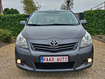 Toyota verso 1.6 essence _ 97kw _ toit pano _ cuire _ GPS!! beschikbaar voor biedingen