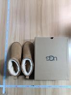 Nieuw UGG boots cognac Laatste stuks Maat 37 en 42, Kleding | Dames, Nieuw, Ophalen of Verzenden, Pantoffels of Sloffen, Ugg