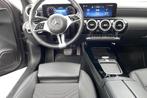 Mercedes-Benz A-Klasse Limousine A 250 e Luxury Line, Stof, Gebruikt, Zwart, 16 kWh