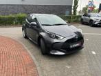 Toyota Yaris Dynamic, Auto's, Automaat, Zwart, Overige kleuren, https://public.car-pass.be/vhr/05a62674-8887-4216-bec4-7d3a9cf9a6a5