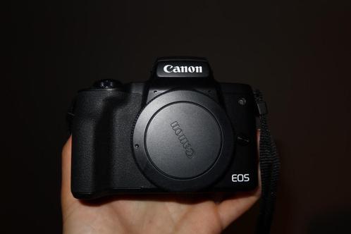 Canon EOS M50 + 15-45mm lens + tas, Audio, Tv en Foto, Fotocamera's Digitaal, Nieuw, Canon, Minder dan 4 keer, Ophalen of Verzenden