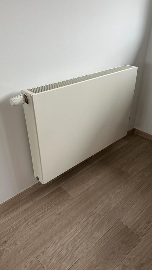 PROMOPACK radiateurs Super 6 + sèche serviettes (-85%), Doe-het-zelf en Bouw, Verwarming en Radiatoren, Zo goed als nieuw, Radiator