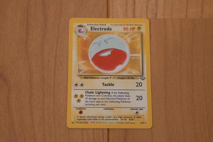 Electrode Holo – Base Set unlimited 1999 - PSA 8 schatting, Hobby en Vrije tijd, Verzamelkaartspellen | Pokémon, Ophalen of Verzenden