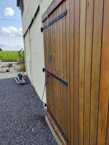 Crémaillère de porte beschikbaar voor biedingen
