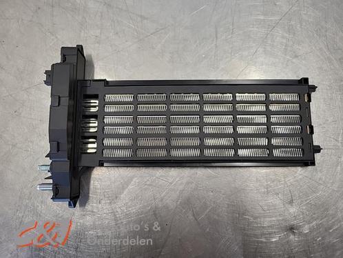 Kachel Radiateur van een Mercedes V-Klasse, Auto-onderdelen, Overige Auto-onderdelen, Mercedes-Benz, Gebruikt, 3 maanden garantie