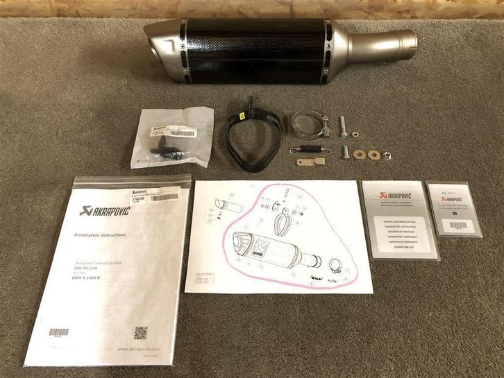 Akrapovic carbon uitlaat demper BMW S1000R S 1000 R 21-25, Motoren, Onderdelen | BMW, Gebruikt, Ophalen of Verzenden