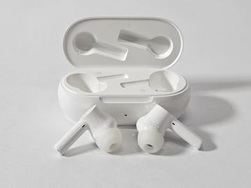 OnePlus Buds Z2 - Wit beschikbaar voor biedingen