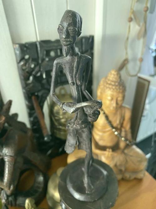 antieke Benin standbeeld, Afrikaanse bronze 24 cm, Antiek en Kunst, Kunst | Niet-Westerse kunst, Ophalen of Verzenden