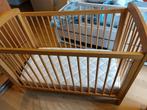 Houten babybed, Kinderen en Baby's, Babywiegjes en Ledikanten, Ophalen, Gebruikt, Ledikant