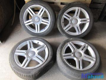 VW SEAT AUDI A4 BANDEN VELGEN 5X112 235 45 17 INCH beschikbaar voor biedingen