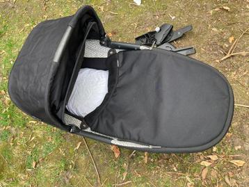 Maxi-cosi foldable carrycot / inklapbare reiswieg beschikbaar voor biedingen