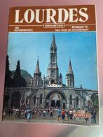 BOEK LOURDES met 108 kleurfoto's, Ophalen of Verzenden, 20e eeuw of later, Zo goed als nieuw, Uitgeverij Bonechi