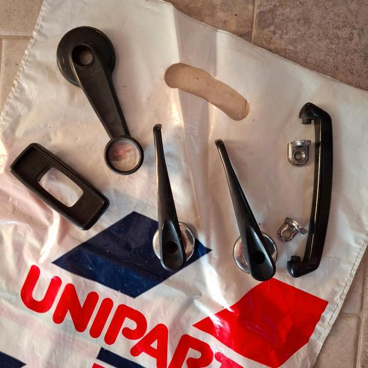 LOT Poignées + Lève-vitre Porte MINI LEYLAND AUSTIN Mk3-4-5, Auto-onderdelen, Interieur en Bekleding, Mini, Gebruikt, Ophalen of Verzenden