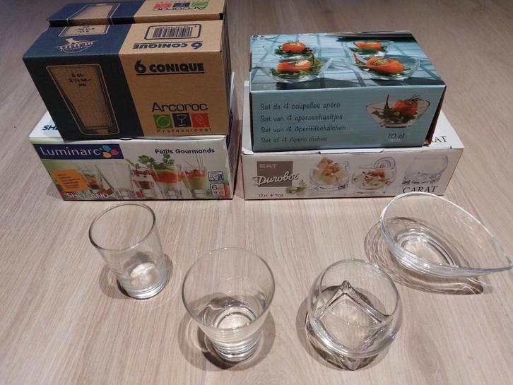 hapjesglaasjes, Huis en Inrichting, Keuken | Servies, Zo goed als nieuw, Overige typen, Glas, Ophalen