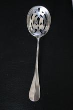 Christofle olijf-ijsbloklepel van zilverkleurig metaal, Antiek en Kunst, Antiek | Zilver en Goud, Ophalen of Verzenden, Zilver