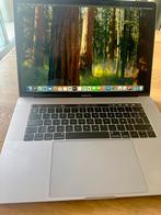 Apple Macbook Pro 15 inch 2019 Touchbar, 256 GB, 2 tot 3 Ghz, 15 inch, Zo goed als nieuw