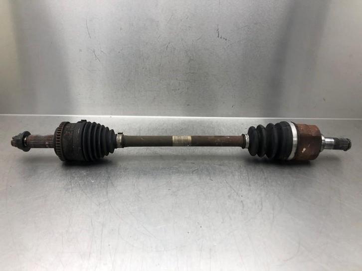 AANDRIJFAS LINKS VOOR Hyundai i30 Wagon (GDHF5), Auto-onderdelen, Remmen en Aandrijving, Hyundai, Gebruikt