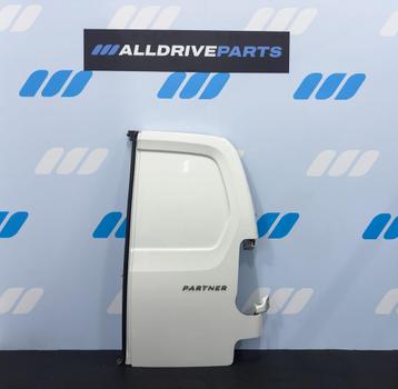 Peugeot Partner achterdeur rechts wit dicht 9820436780 beschikbaar voor biedingen