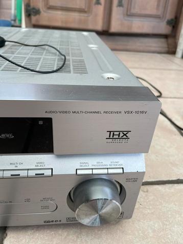 Pioneer THX VSX 1016v beschikbaar voor biedingen