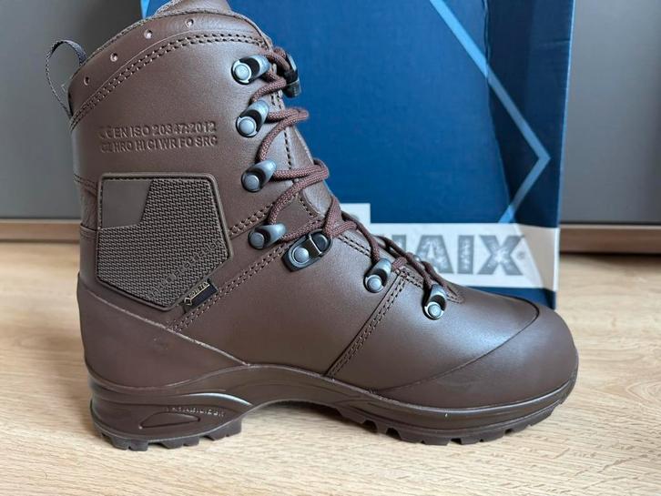 Nieuwe Haix gevechtslaarzen kisten mt.255B EU40, Sports & Fitness, Alpinisme & Randonnée, Neuf, Enlèvement ou Envoi