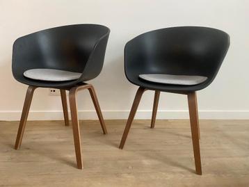 HAY - about a chair - 2 eetkamerstoelen  beschikbaar voor biedingen