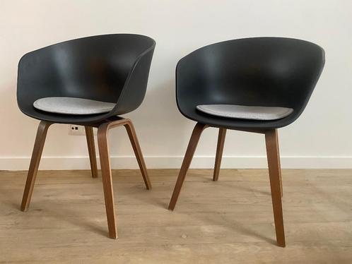 HAY - about a chair - 2 eetkamerstoelen, Huis en Inrichting, Stoelen, Zo goed als nieuw, Twee, Hout, Kunststof, Zwart, Ophalen of Verzenden