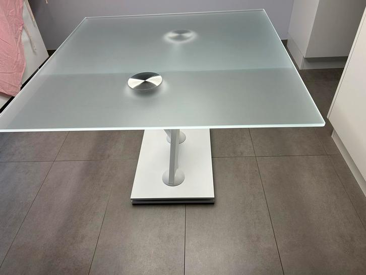 Table salle a manger Roche bobois, Maison & Meubles, Tables | Tables de salon, Utilisé, Verre, Enlèvement